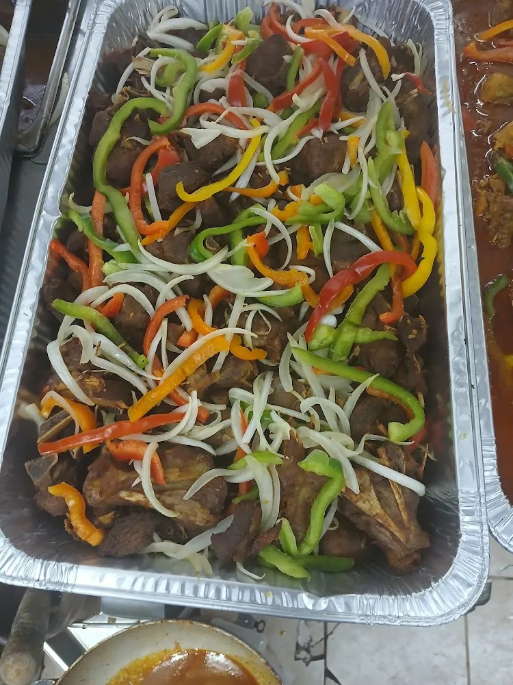 Chicken Stew with Onion and Pepper